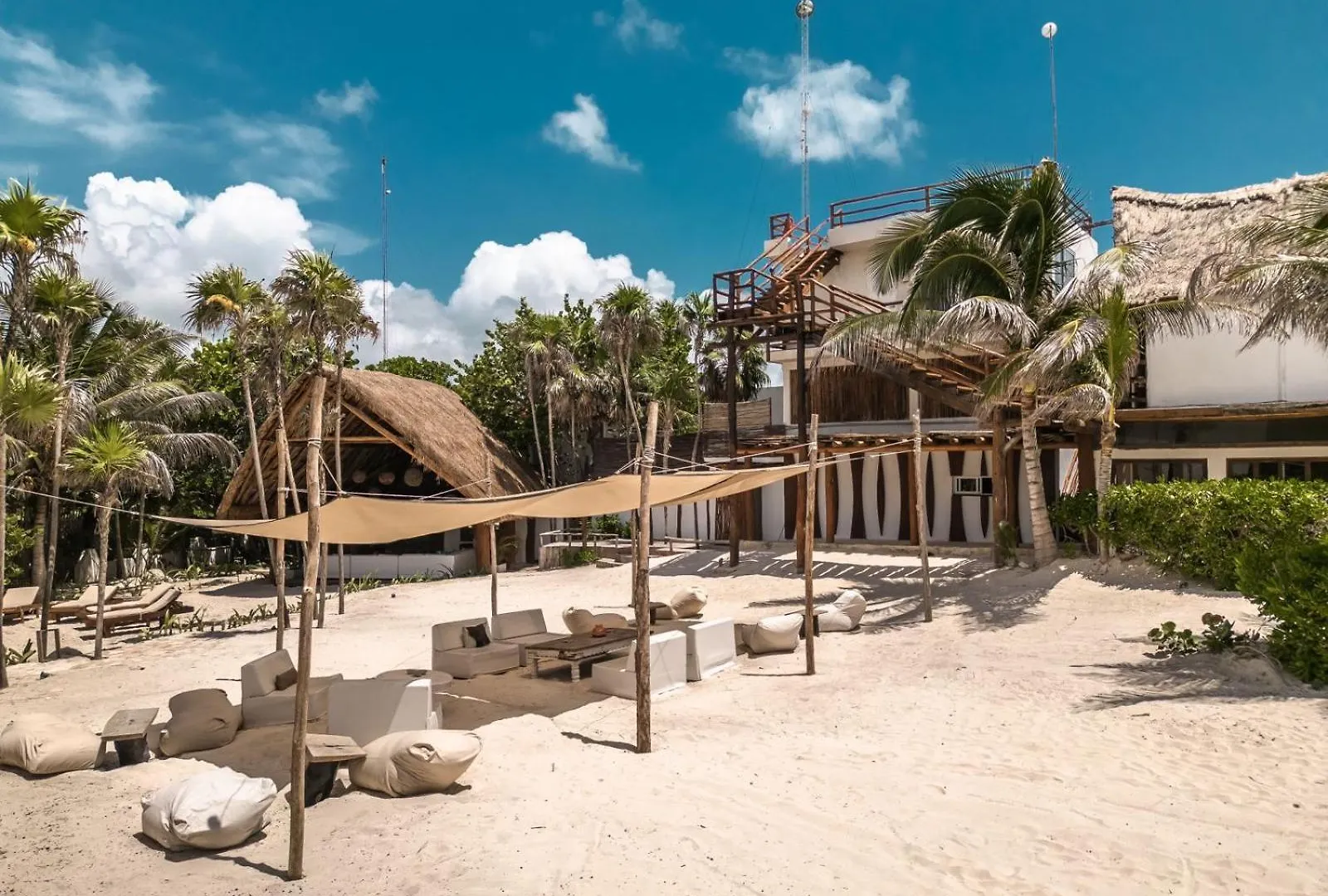 Niken Beachfront Tulum Hotel 4*,